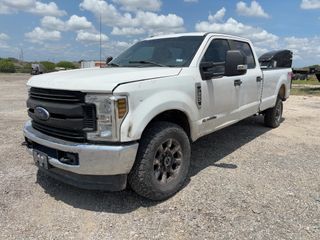 2019 Ford F-350 XL - Primary Damage Left Image